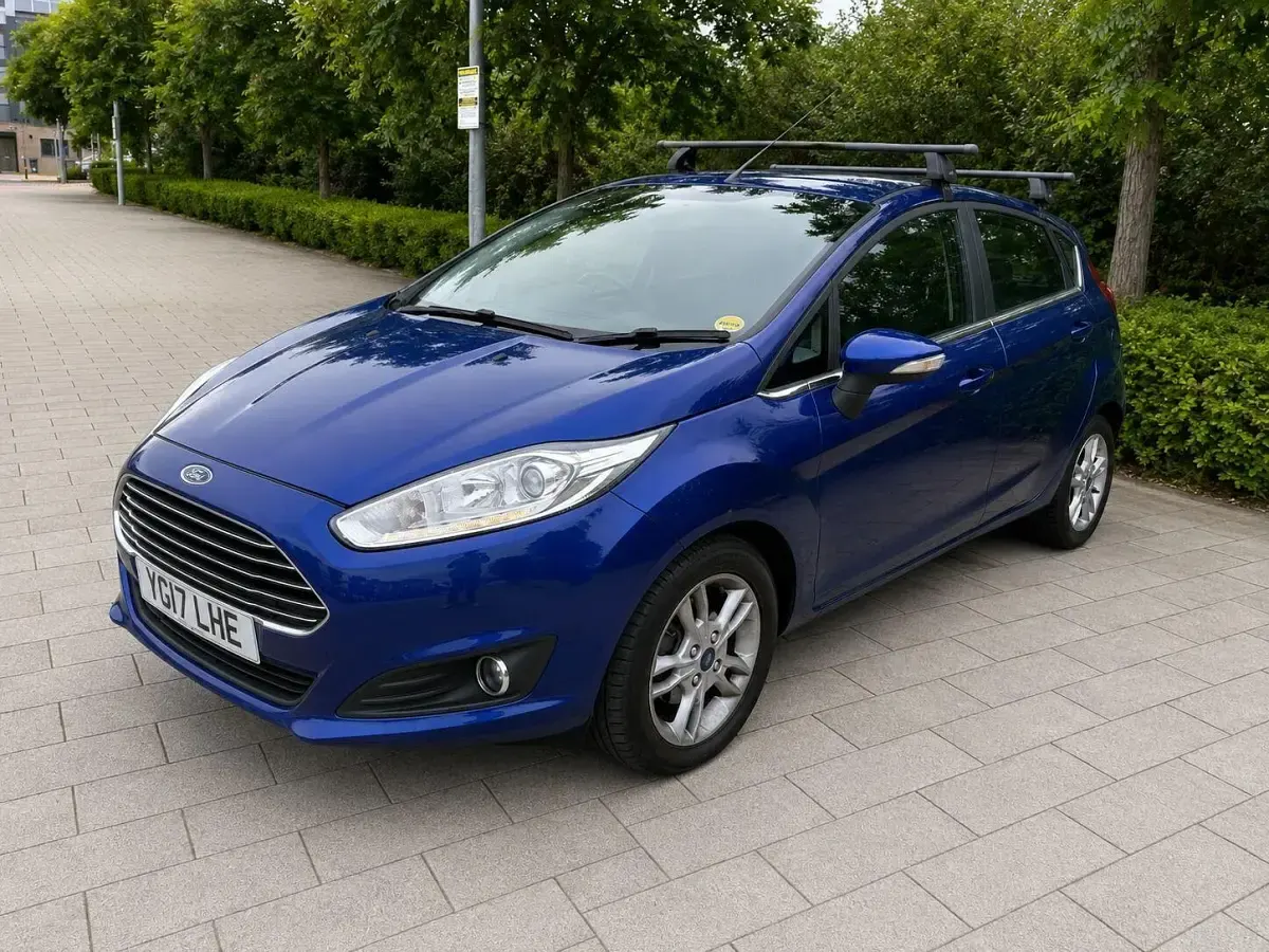 Used Ford Fiesta Zetec 100 HP (73 kW) 2017 Blue Hatchback