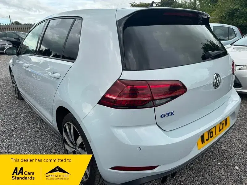 Used VW Golf VII Advance 204 HP (150 kW) 2017 Silver