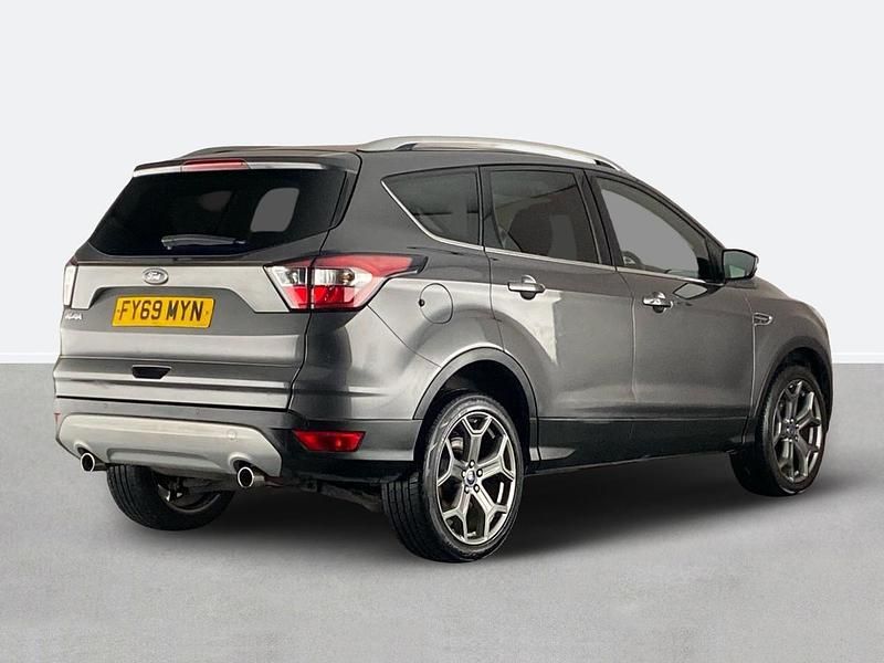 Used Ford Kuga Titanium 120 HP (88 kW) 2019 Grey SUV
