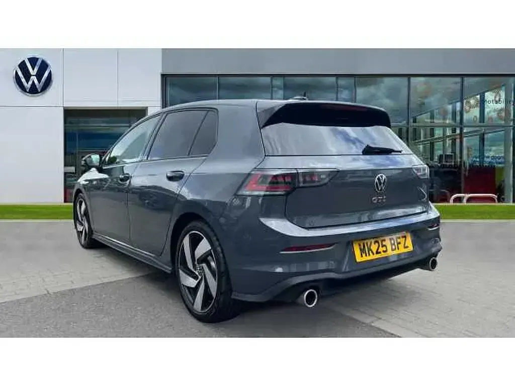 Usado VW Golf VIII 265 CV (194 kW) 2025