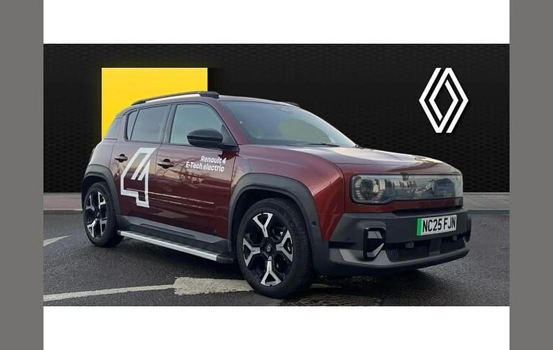 Used Renault R4 Komfort 150 HP (110 kW) 2025 Red SUV