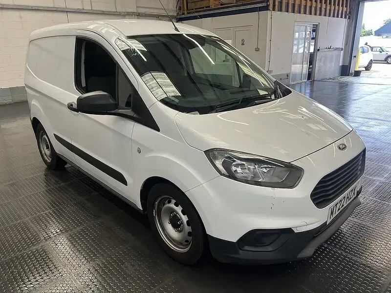 Used Ford Transit 100 HP (73 kW) 2022 White Van