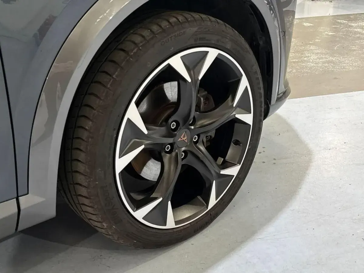Used Cupra Formentor 201 HP (147 kW) 2024 Grey SUV
