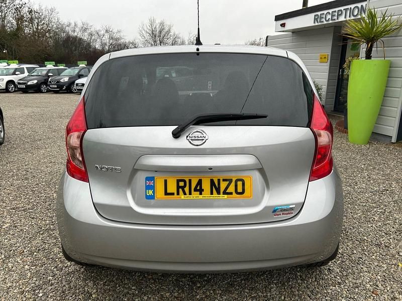 Used Nissan Note S 98 HP (72 kW) 2014 Silver Hatchback