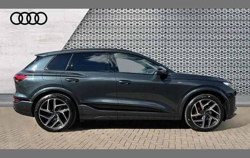 Used Audi Q6 e-tron Performance 225 kW (306 HP) 2025 Grey SUV