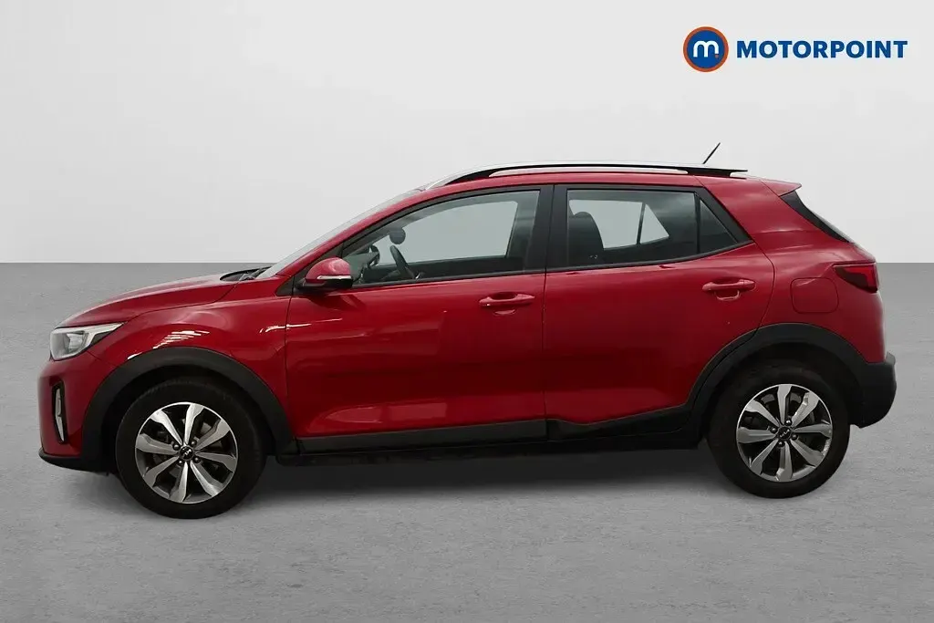 Used Kia Stonic 101 HP (74 kW) 2023 Red SUV