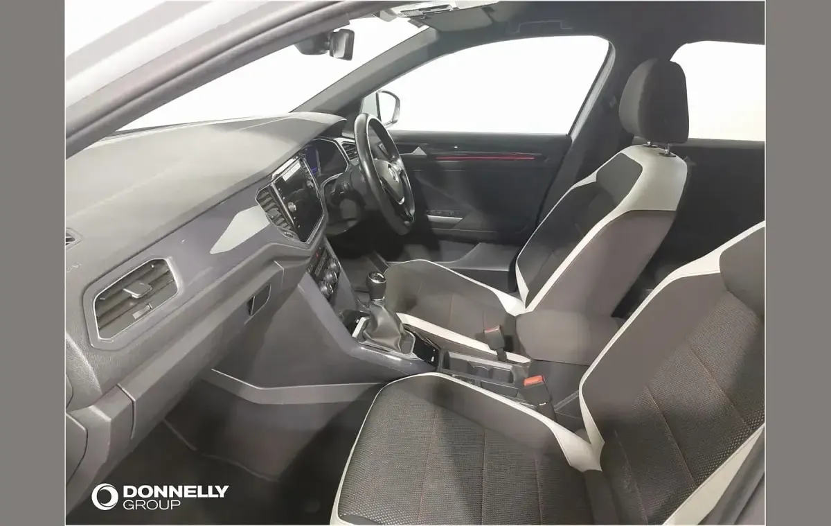 Used VW T-Roc SEL 150 HP (110 kW) 2018 Silver SUV