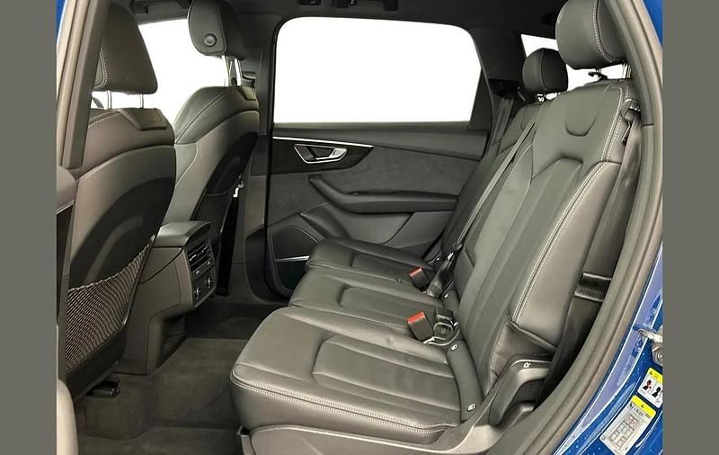 Used Audi Q7 Black Edition 281 HP (206 kW) 2025 Blue SUV