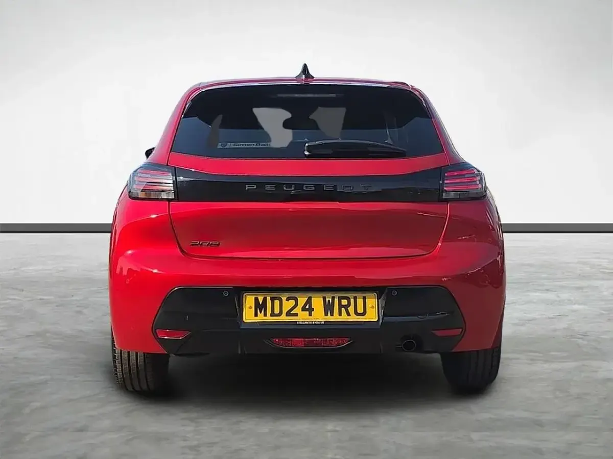 Used Peugeot 208 Allure 99 HP (72 kW) 2024 Red Hatchback