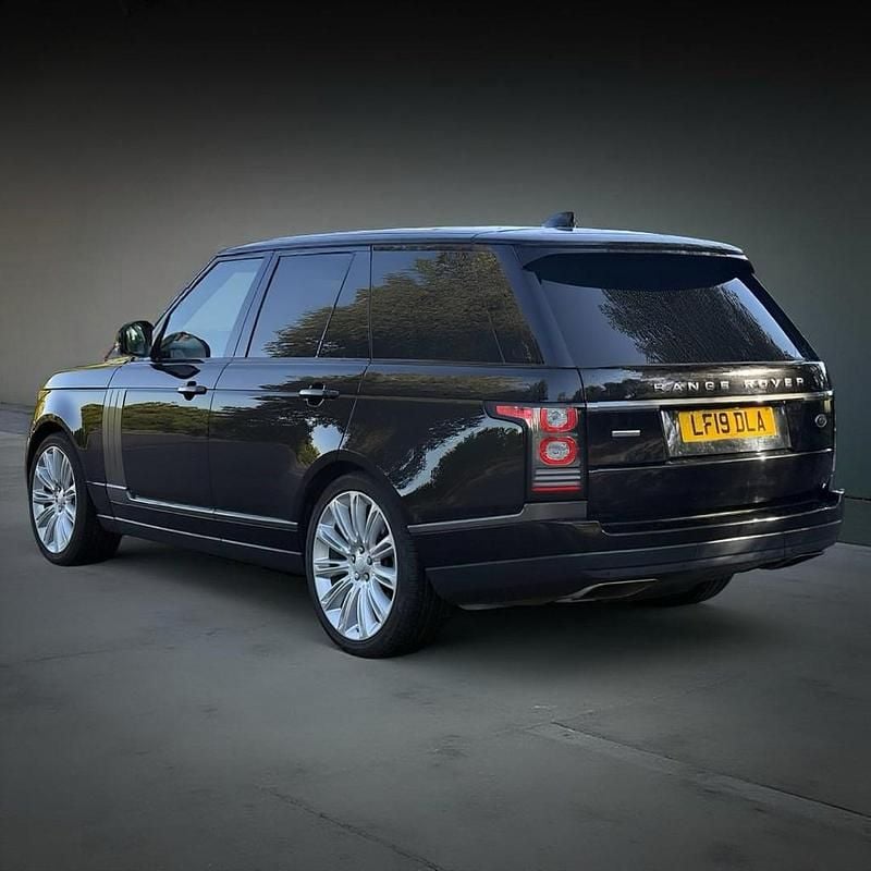 Used Land Rover Range Rover Autobiography 339 HP (249 kW) 2019 Black SUV