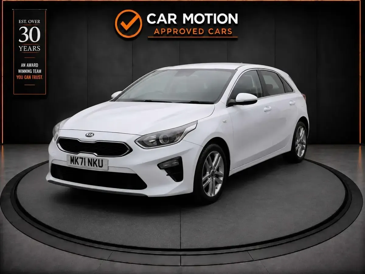 Used Kia Ceed 118 HP (86 kW) 2021 White Hatchback