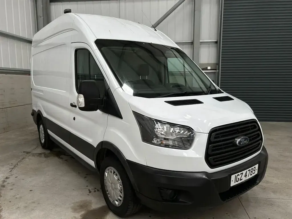 Used Ford Transit 130 HP (95 kW) 2018 White Van