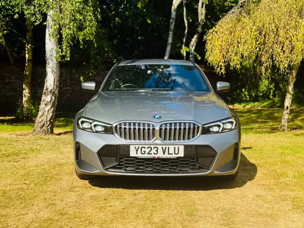 Used BMW 330e M Sport 292 HP (214 kW) 2023 Grey Estate