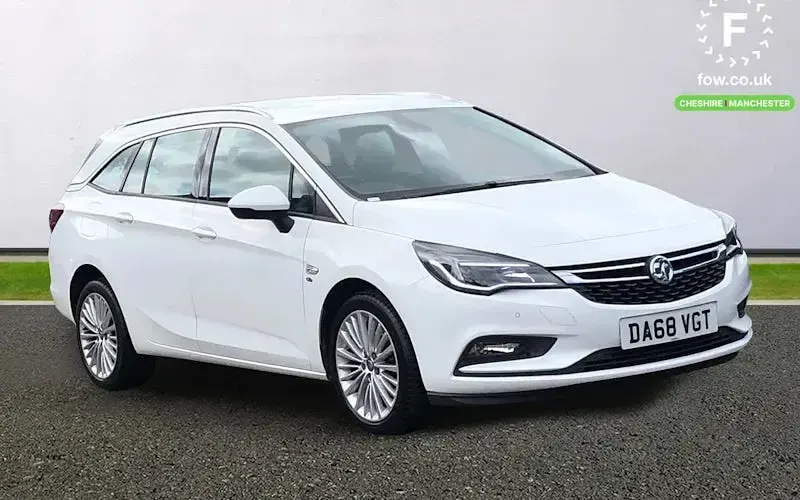 Used Vauxhall Astra Elite 150 HP (110 kW) 2019 Estate