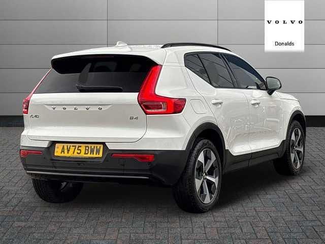 Used Volvo XC40 Plus 194 HP (142 kW) 2026 SUV