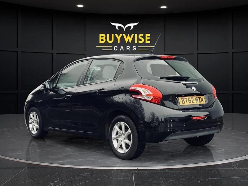 Used Peugeot 208 Active 82 HP (60 kW) 2012 Black Hatchback