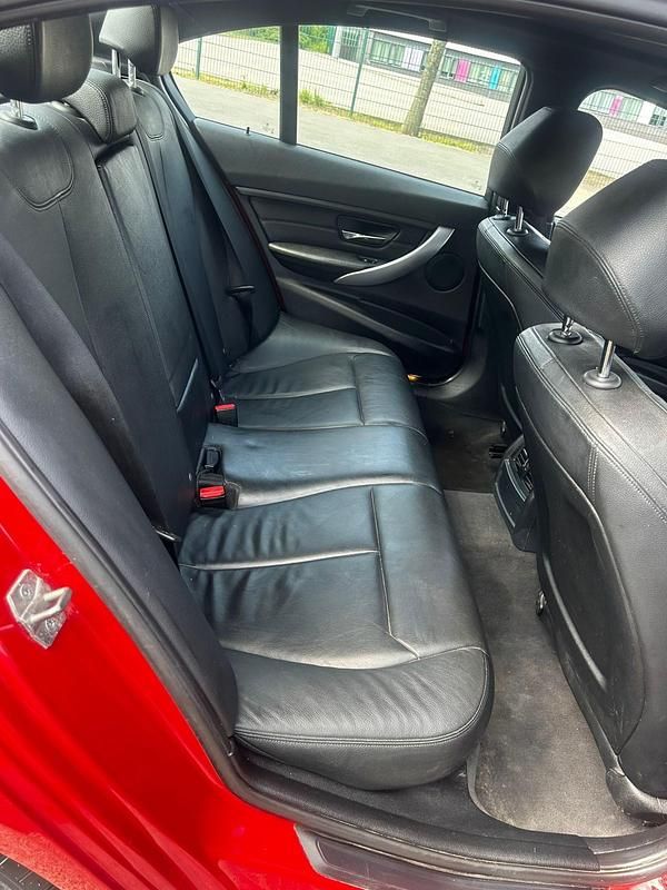 Used BMW 318 M Sport 2012 Red Sedan