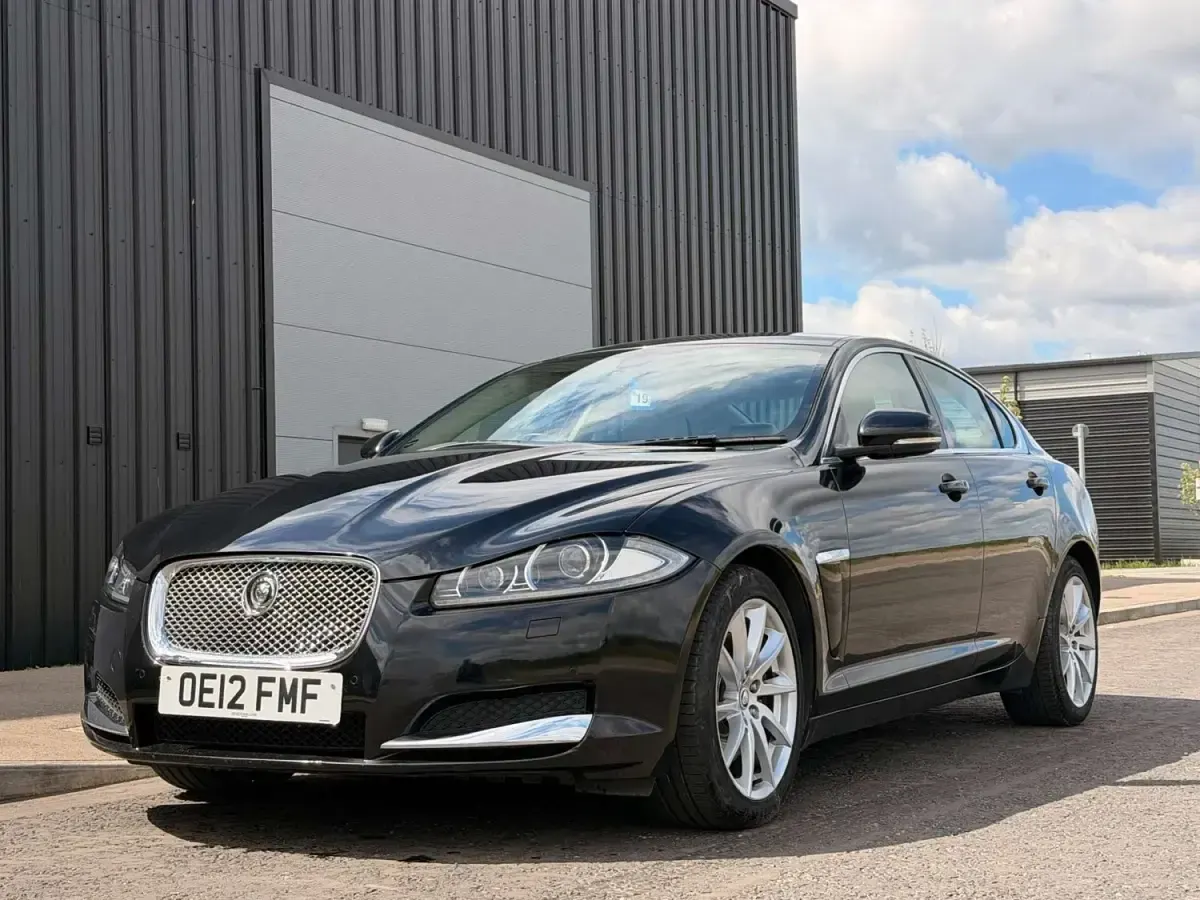 Second-hand Jaguar XF Premium Luxury 2012 Negru Berlinǎ