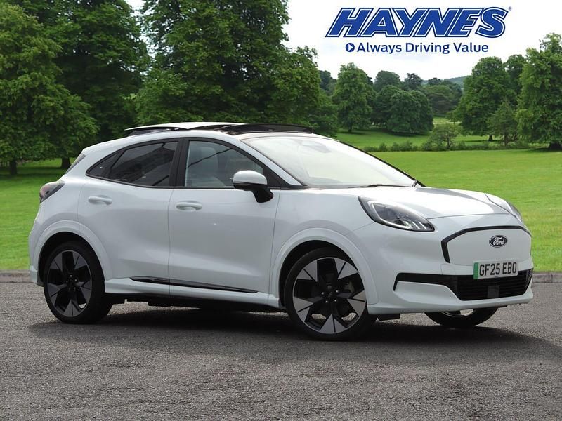 Used Ford Puma Premium 167 HP (122 kW) 2025 White SUV