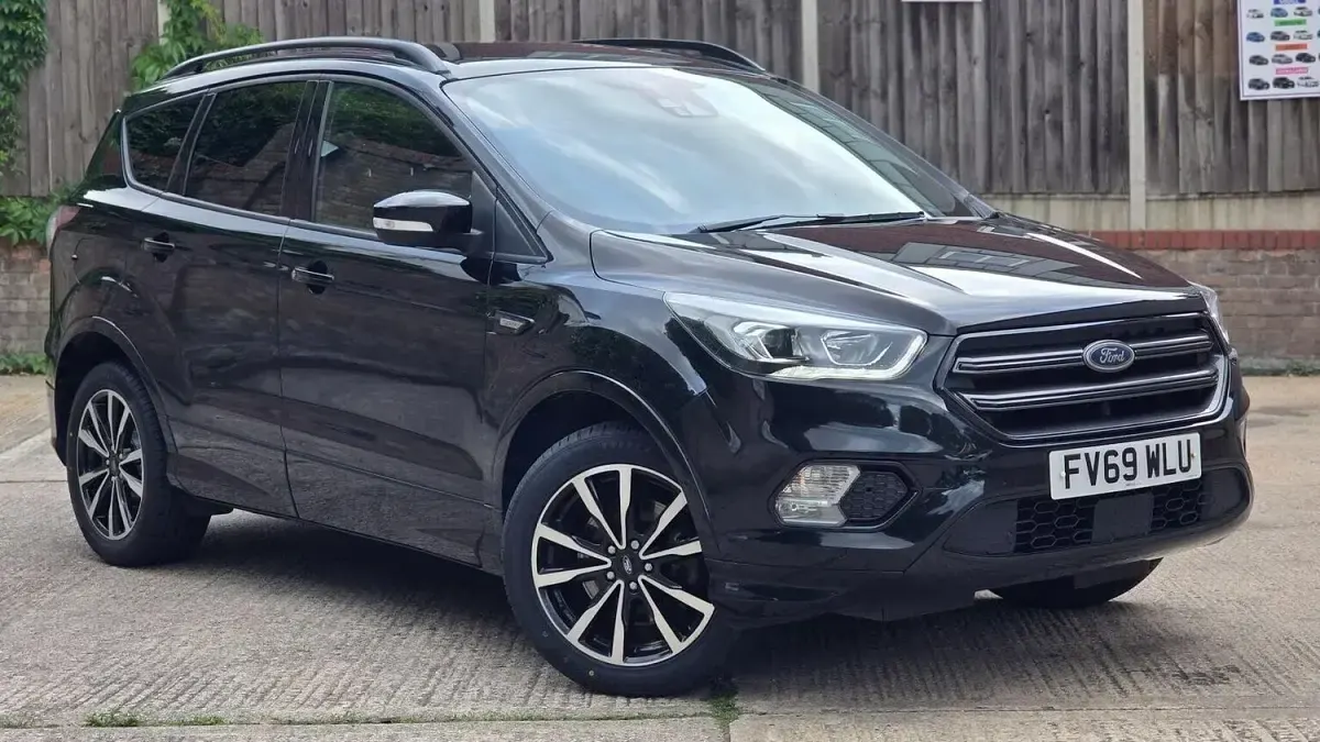 Used Ford Kuga ST-Line 120 HP (88 kW) 2019 Black SUV
