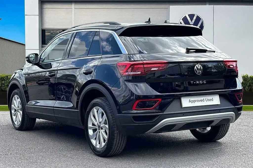 Used VW T-Roc Match 150 HP (110 kW) 2025 Black SUV