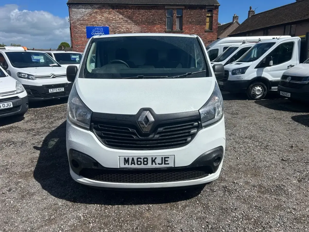 Usado Renault Trafic Business 2018 Branco Monovolume