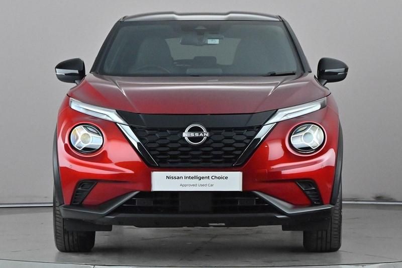 Used Nissan Juke N-Connecta 143 HP (105 kW) 2023 Red SUV