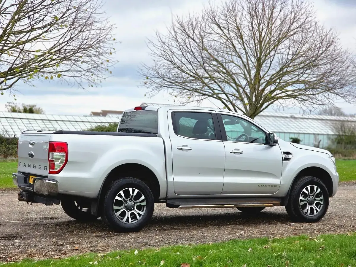 Used Ford Ranger Limited 160 HP (117 kW) 2018 Silver Pickup