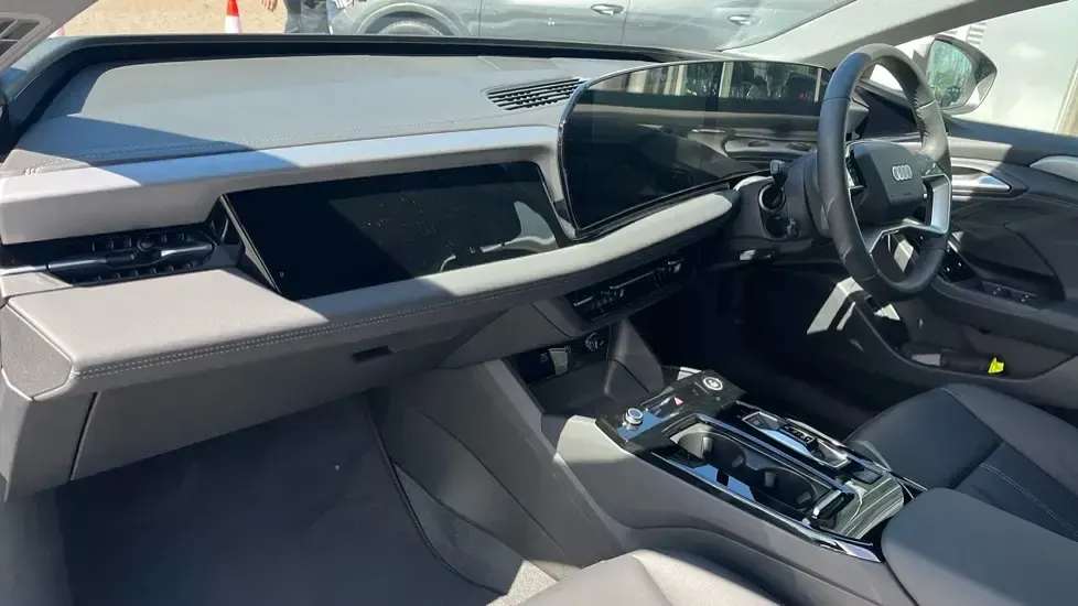 New Audi A6 e-tron Sport 210 kW (286 HP) 2026 White Estate