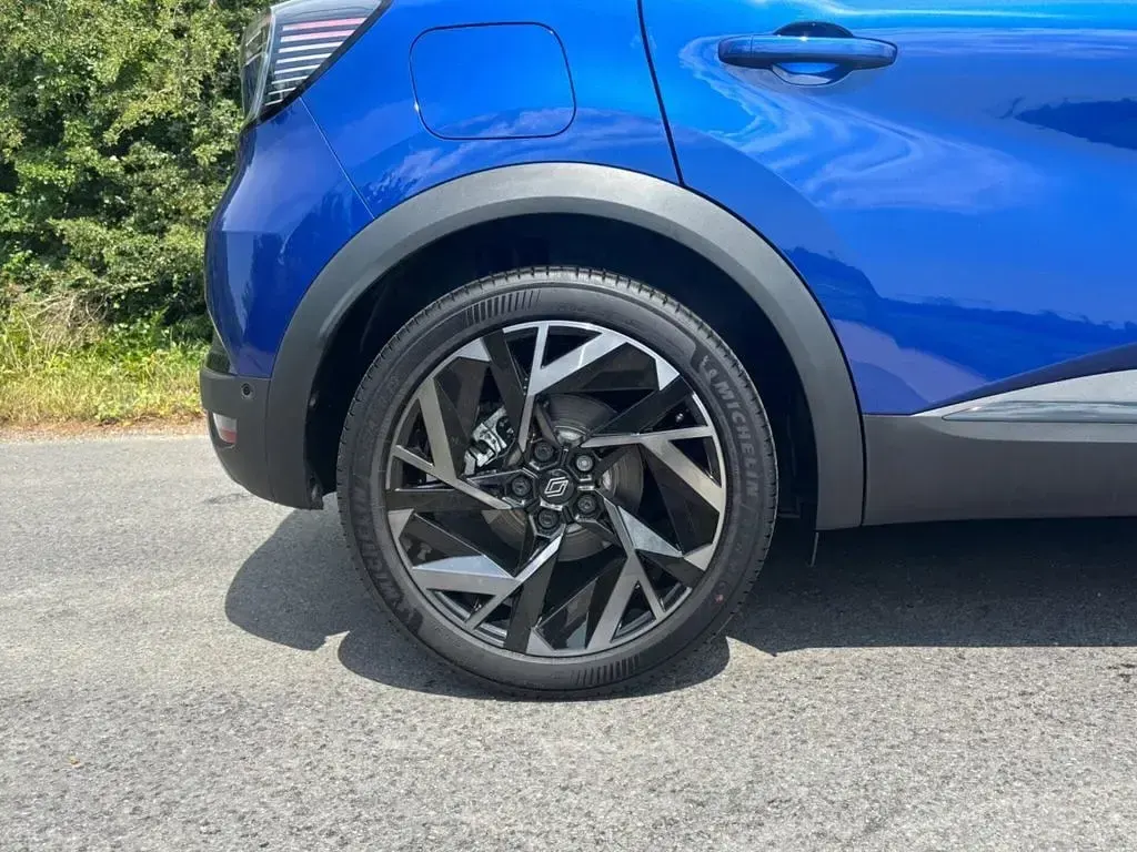 Used Renault Captur Esprit Alpine 2025 Blue SUV