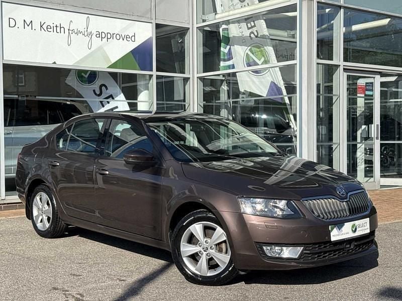 Topaz brown Used 2016 Skoda Octavia SE L Hatchback | £11,936 (Good price) - Image 1/4