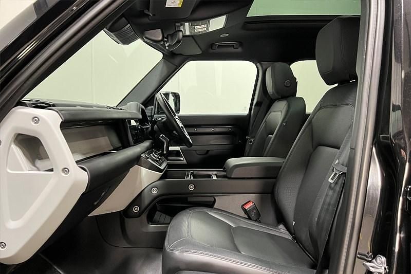 Used Land Rover Defender SE Dynamic 249 HP (183 kW) 2023 Black SUV