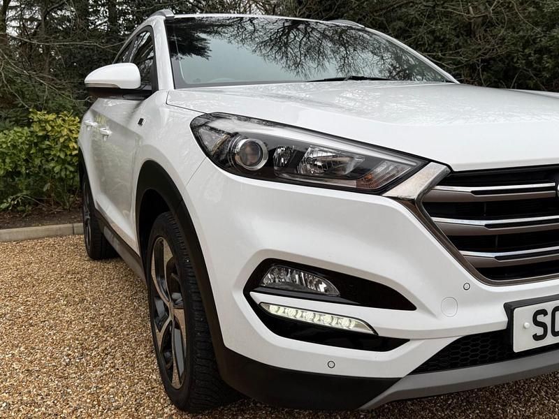 Used Hyundai Tucson Edition 116 HP (85 kW) 2017 White SUV