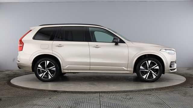 Used Volvo XC90 Plus 232 HP (170 kW) 2023 SUV