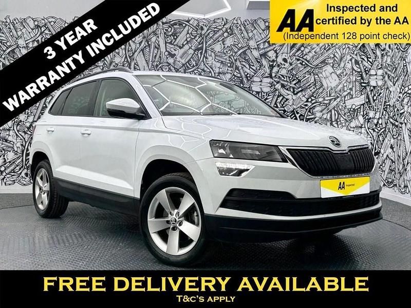 White Used 2018 Skoda Karoq SE SUV | £15,145 (Fair price) - Image 1/2
