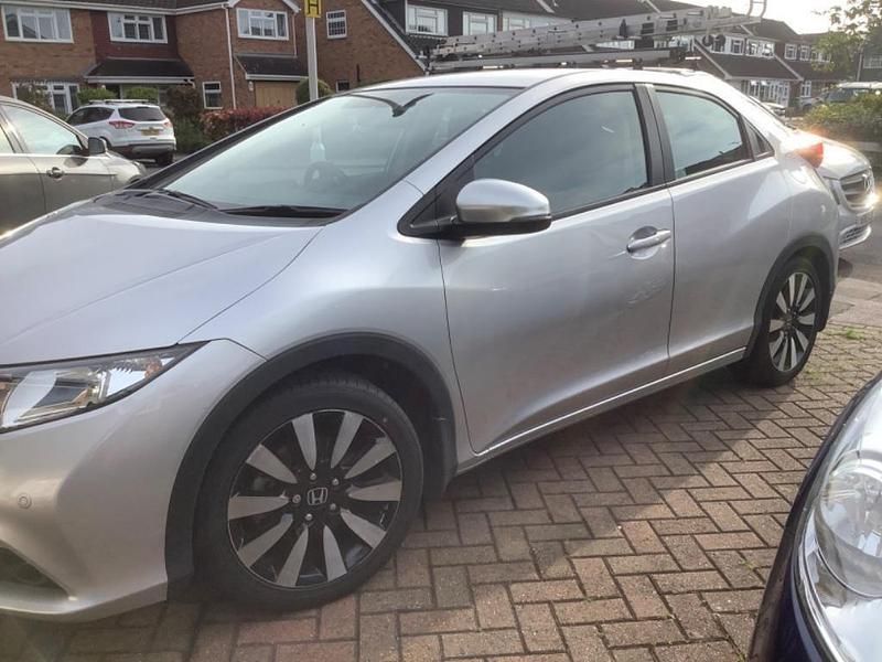 Silver Used 2014 Honda Civic SE Plus Hatchback | £5,400 - Image 1/4