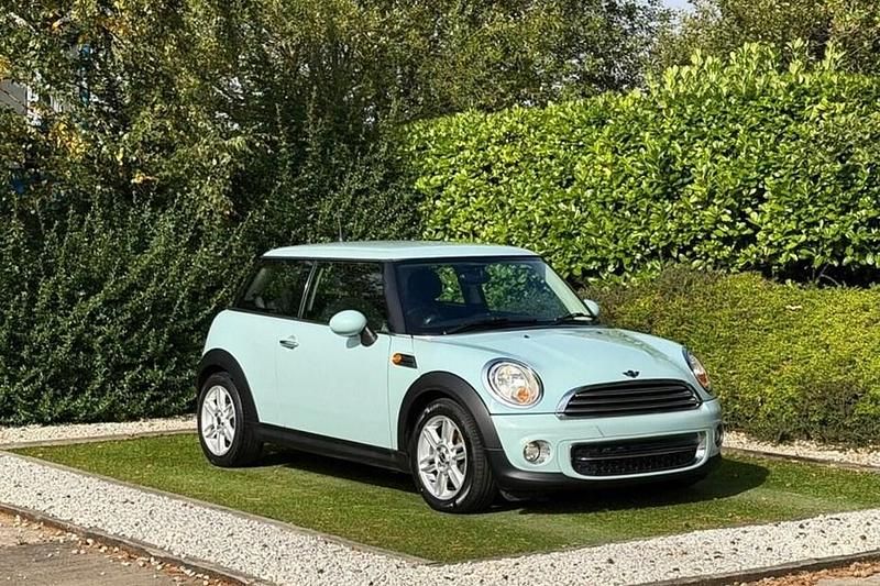 Blue Used 2012 Mini Cooper D Hatch Hatchback | £2,195 (Good price) - Image 1/1