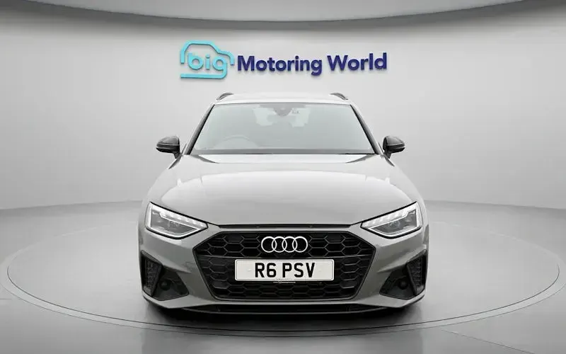Begagnad Audi A4 Black Edition 150 HK (110 kW) 2025 Sedan