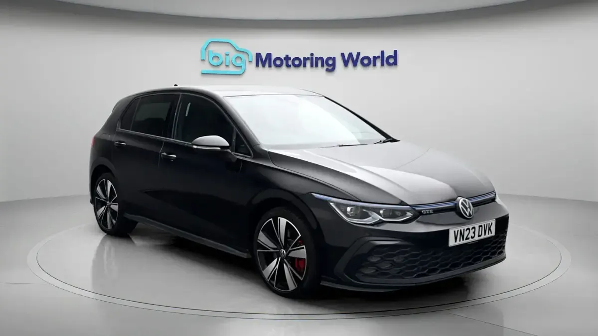 Used VW Golf VIII GTE 245 HP (180 kW) 2023 Hatchback