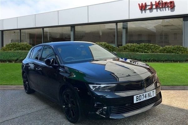 Black Used 2024 Vauxhall Astra S Hatchback | £21,295 (Fair price) - Image 1/3