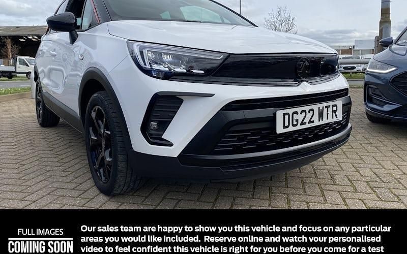 Used Vauxhall Crossland GS Line 110 HP (80 kW) 2022 White SUV