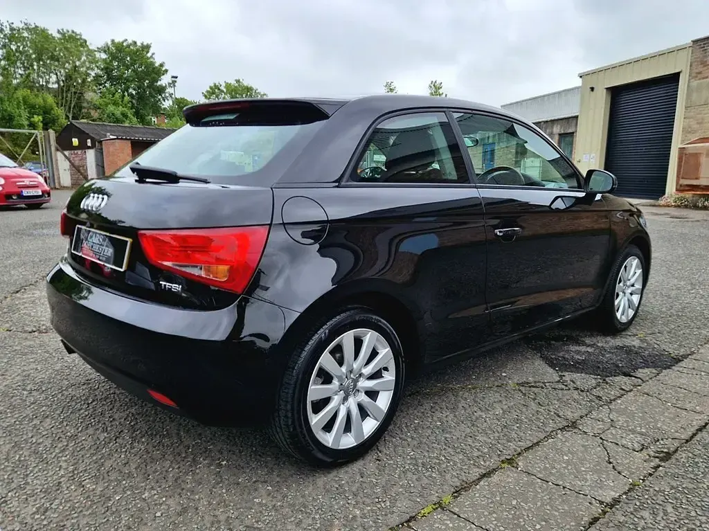 Używany Audi A1 Sport 86 KM (63 kW) 2014 Czarny Hatchback