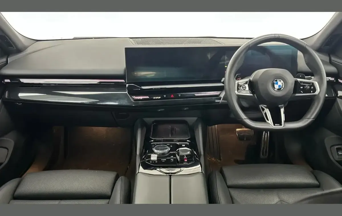 Used BMW 520 M Sport 205 HP (150 kW) 2024 Grey Sedan