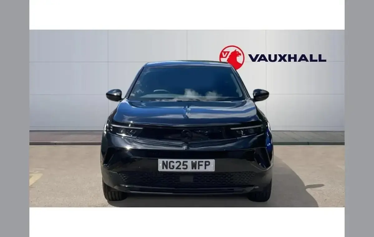Used Vauxhall Mokka Ultimate 136 HP (100 kW) 2025 Black SUV