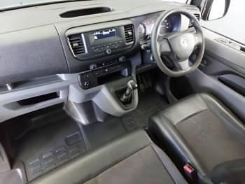 Used Vauxhall Vivaro Edition 100 HP (73 kW) 2020 Grey MPV