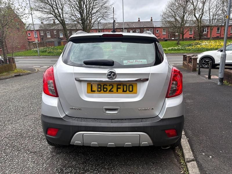 Second-hand Vauxhall Mokka 140 CP (102 kW) 2013 Argintiu SUV