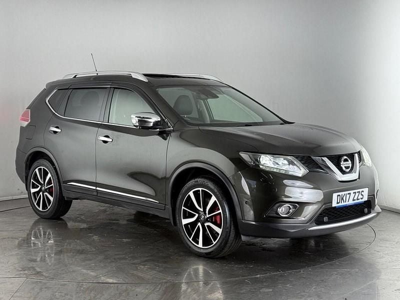 Green Used 2017 Nissan X-Trail Tekna SUV | £12,050 (Good price) - Image 1/3