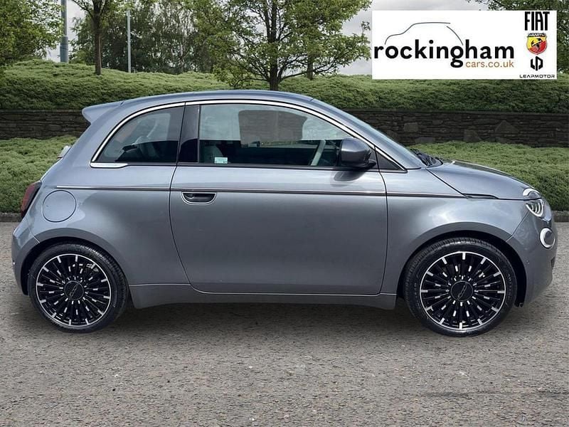 Used Fiat 500e La Prima 85 kW (116 HP) 2022 Grey Hatchback