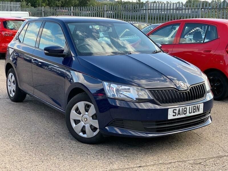 Used Skoda Fabia 60 HP (44 kW) 2018 Blue Hatchback
