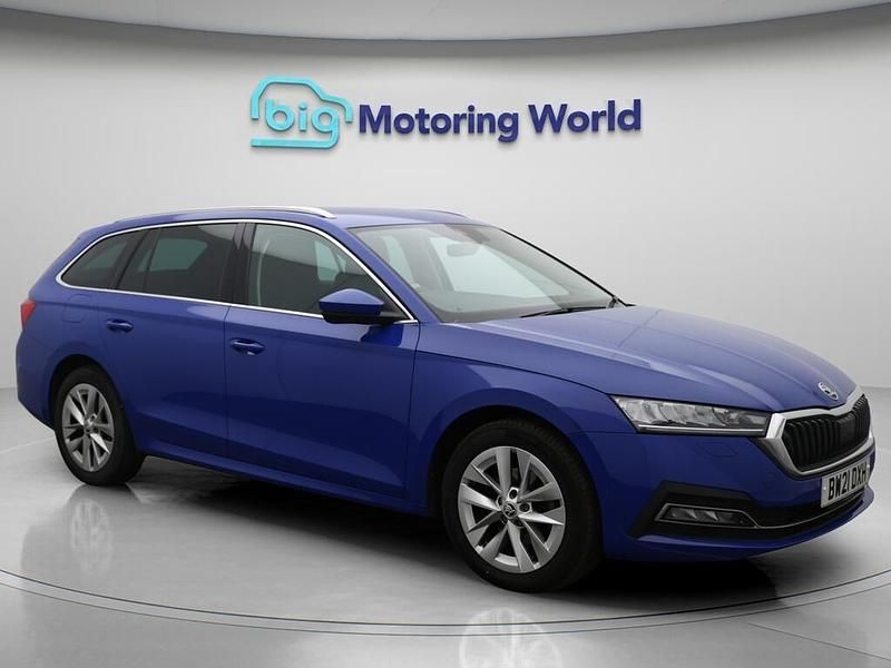 Blue Used 2021 Skoda Octavia SE L Estate | £14,900 (Fair price) - Image 1/4